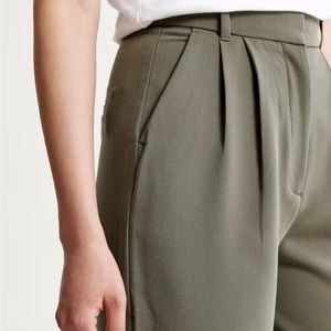 A&F Sloane Tailored Pant